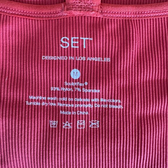 SET Active Sculptflex T Back Tank, Rise red color, size women's medium - Picture 2 of 4